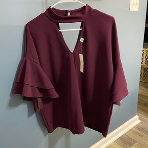 Francesca’s Medium Ruffle Sleeve Top